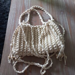 Gehäkelte Mobile Tasche